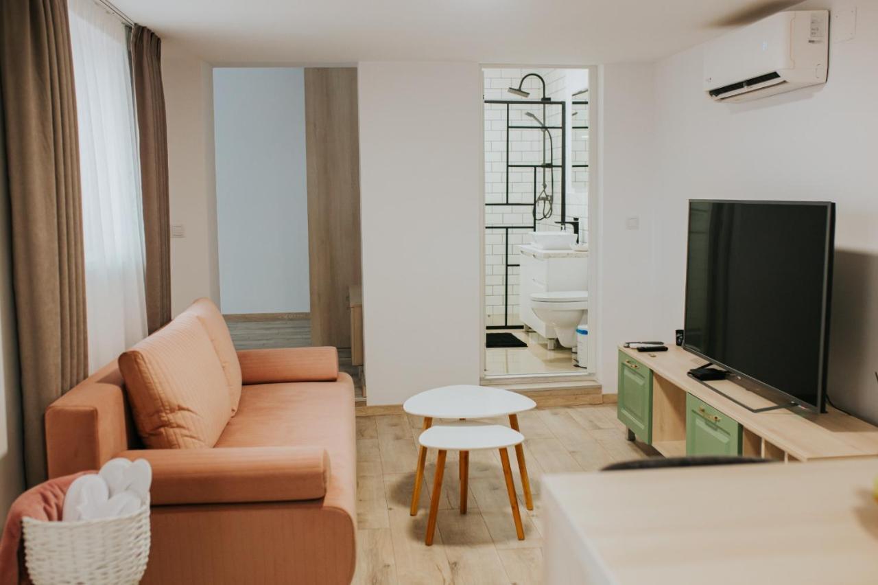 Regim Hotelier Lotusul Verde Gran Varadino Esterno foto